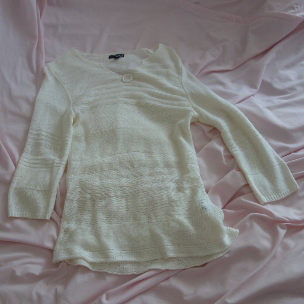 Les Collections Mat White Textured Knit Sweater